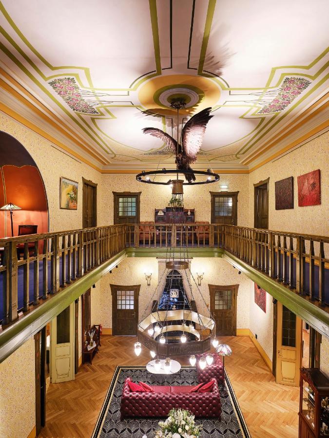 Ammende Restaurant And Hotel